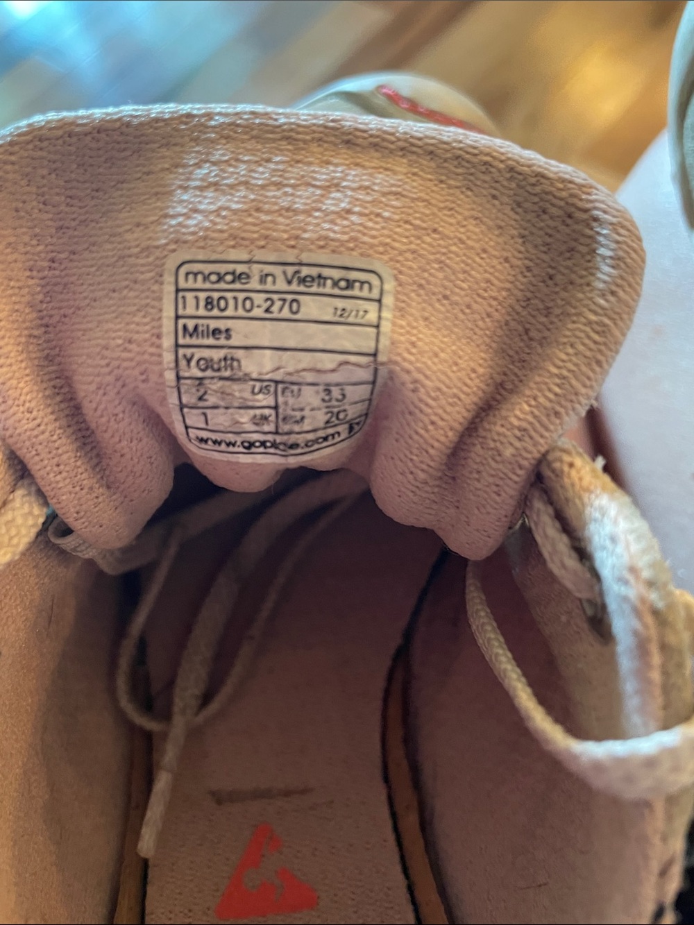 PLAE Miles Lace-Up Sneakers Sz 2 - Picture 3 of 4